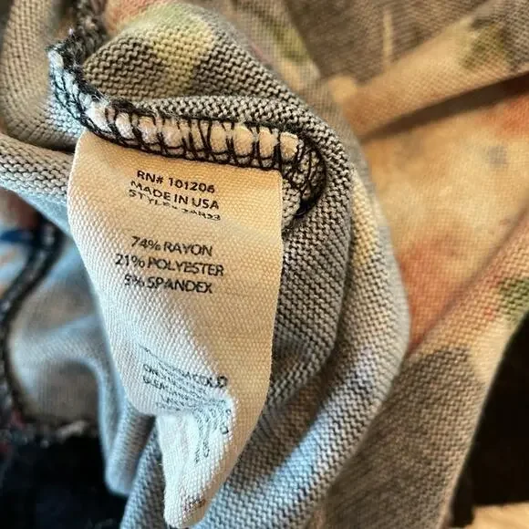 Soft Surroundings Black Floral V‑Neck Blouse Relaxed Fit Long Sleeve XS Made USA - Picture 4 of 5